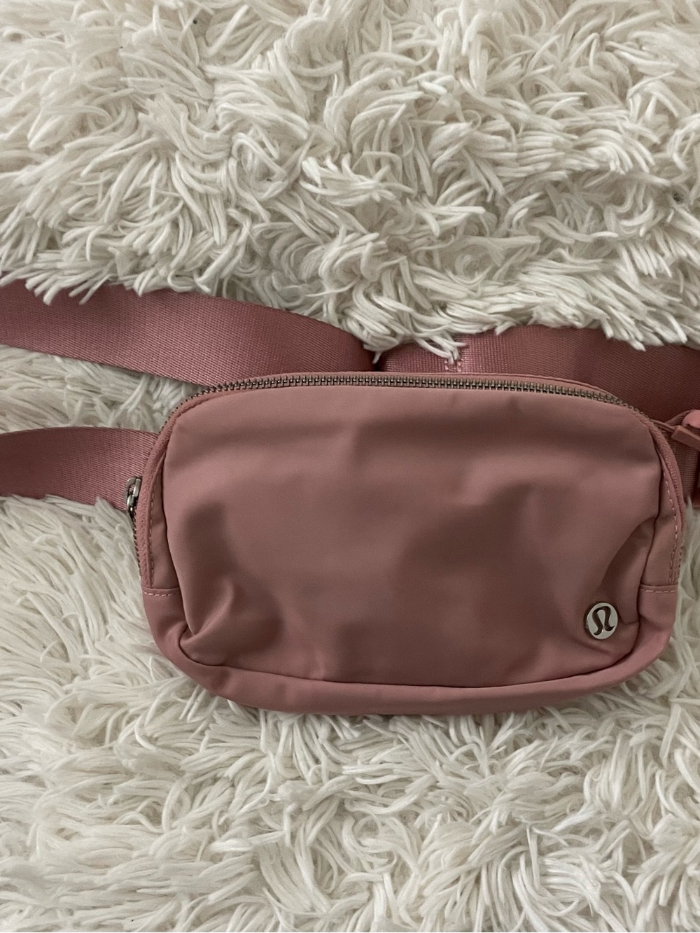 Lululemon everywhere belt bag - Picture 4 of 4